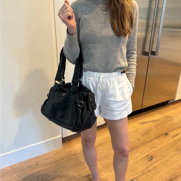 Marc Jacobs large black leather shoulder bag - Picture 5 of 7